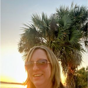 Meet your Posher, Ellin